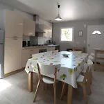 Maison Avec Piscine 10 Couchages *