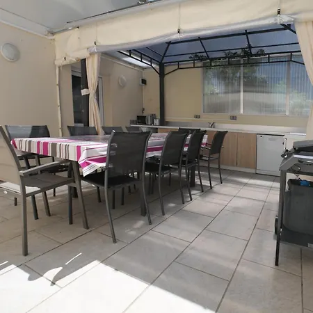 Maison Avec Piscine 10 Couchages A Baie De La Baule
